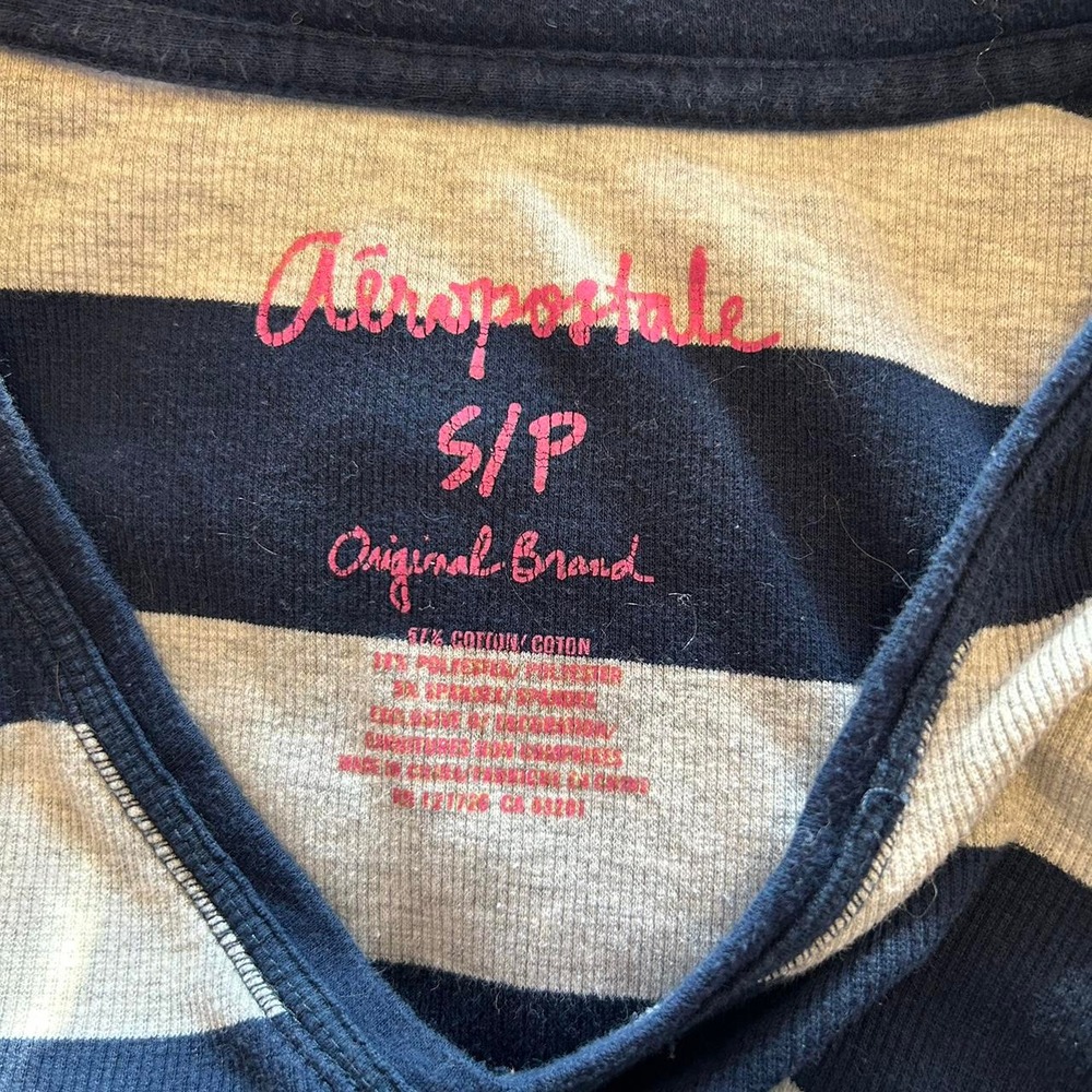Y2K Aeropostale Women's Striped V-Neck Long Sleeve Thermal Henley Top Small - Picture 5 of 5